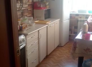 3-ком. квартира на продажу, 61 м2, поселок городского типа Грибановский, Машзаводская улица, 2