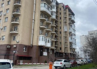 Продается 2-комнатная квартира, 60 м2, Севастополь, проспект Генерала Острякова, 3