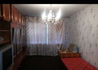 Сдаю двухкомнатную квартиру, 44 м2, Астраханская область, улица Бэра, 55