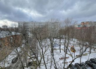 Продается 3-комнатная квартира, 63.4 м2, Москва, Онежская улица, 12к2, станция Коптево