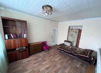 Продажа 3-комнатной квартиры, 53 м2, село Яльчики, Юбилейная улица, 9
