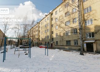 Продам пятикомнатную квартиру, 131.6 м2, Санкт-Петербург, Калининский район, Кондратьевский проспект, 40к12