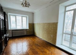 Продажа двухкомнатной квартиры, 46 м2, Москва, Старая Басманная улица, 22кАс3, метро Бауманская