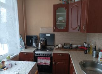 Продается трехкомнатная квартира, 50 м2, Санкт-Петербург, улица Крыленко, 17к1, улица Крыленко