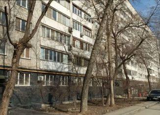 Продаю однокомнатную квартиру, 32 м2, Волгоград, улица Рокоссовского, 42, Центральный район