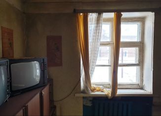 2-комнатная квартира на продажу, 49.8 м2, рабочий посёлок Новольвовск, Центральный переулок, 2
