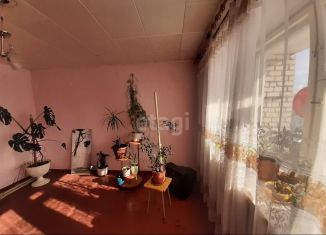 Продаю 2-комнатную квартиру, 49.4 м2, Свердловская область, улица Комарова, 12