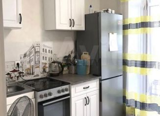 Продам 2-комнатную квартиру, 44.2 м2, деревня Царёво, улица Петра Гаврилова, 10