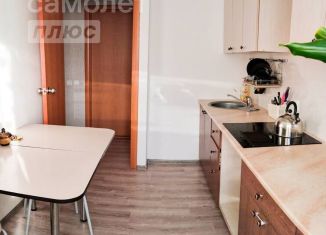 Продам однокомнатную квартиру, 41.3 м2, Тюменская область, улица Республики, 204к14
