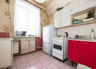 Продажа 2-комнатной квартиры, 42.8 м2, Новосибирск, метро Гагаринская, Падунская улица, 4