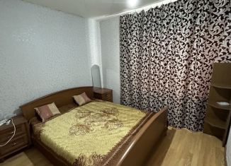 Сдам двухкомнатную квартиру, 40 м2, Северная Осетия, площадь 50 лет Октября, 46
