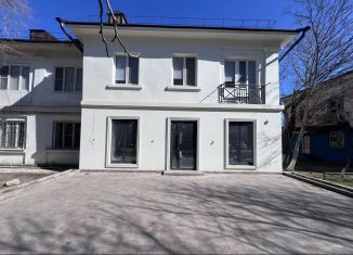 Продаю торговую площадь, 49 м2, Дагестан, Советская улица, 25