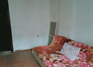 Продается комната, 13 м2, Таганрог, улица Пальмиро Тольятти, 30-2