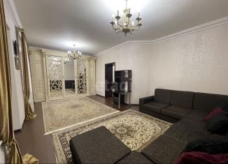 Продается 2-комнатная квартира, 74 м2, Чечня, улица Хамзата У. Орзамиева, 1