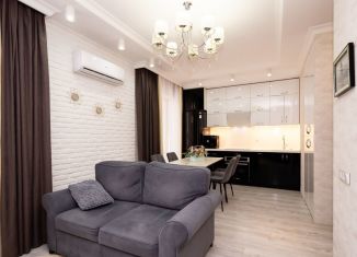 Продается 1-комнатная квартира, 38 м2, Краснодар, улица Димитрова, 202, улица Димитрова