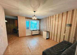 Продам двухкомнатную квартиру, 55 м2, Хакасия, улица Торосова, 17