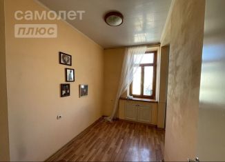 4-комнатная квартира на продажу, 91.3 м2, Оренбургская область, улица Челюскинцев, 17Б