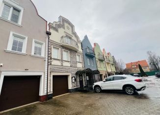 Продам пятикомнатную квартиру, 224 м2, Калининградская область, Арсенальный переулок, 55