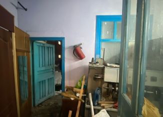 Продается помещение свободного назначения, 30 м2, Черкесск, улица Калантаевского, 45