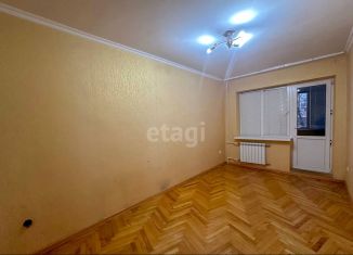 Продается 2-комнатная квартира, 41.9 м2, Нальчик, улица Байсултанова, 21, район Горная