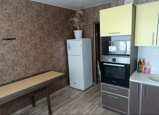Продается 2-комнатная квартира, 65 м2, Владимирская область, Комсомольская улица, 106