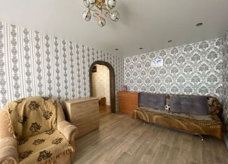 Продается трехкомнатная квартира, 63.3 м2, Татарстан, Приволжская улица, 41
