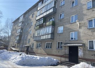 Сдается в аренду 2-комнатная квартира, 40 м2, Бердск, улица Карла Маркса, 45