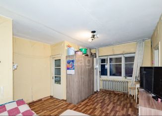 Продается двухкомнатная квартира, 41 м2, Екатеринбург, метро Динамо, Первомайская улица, 33