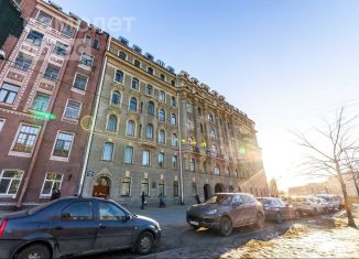 Продаю 3-комнатную квартиру, 81.5 м2, Санкт-Петербург, набережная канала Грибоедова, 148-150