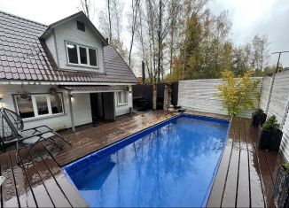 Сдаю дом, 70 м2, деревня Изварино, Ильинская улица, 58