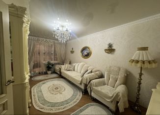 Продается трехкомнатная квартира, 70 м2, Черкесск, проспект Ленина, 52