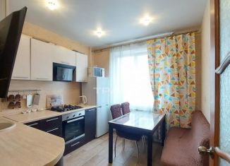 Продается 3-комнатная квартира, 63.2 м2, Воронежская область, Донбасская улица, 3