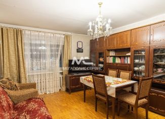 Продаю 3-комнатную квартиру, 70 м2, Электросталь, Комсомольская улица, 2