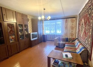 Продается трехкомнатная квартира, 66.3 м2, Мурманская область, проспект Кирова, 17к1