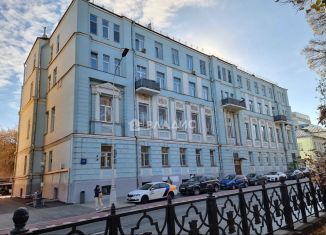 Продается 1-комнатная квартира, 41.1 м2, Москва, Страстной бульвар, 12с1, метро Пушкинская