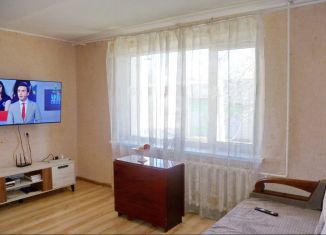 Продается двухкомнатная квартира, 54 м2, Таганрог, Вишнёвая улица, 15-8