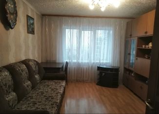 Сдается трехкомнатная квартира, 59 м2, Саранск, улица Веселовского, 13
