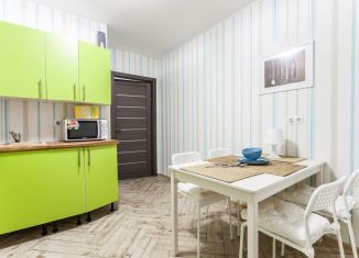 Сдам 2-комнатную квартиру, 58 м2, Ленинградская область, улица Химиков, 14