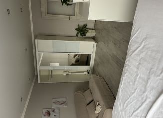 Сдам в аренду 1-ком. квартиру, 37 м2, Краснодар, Зиповская улица, 20