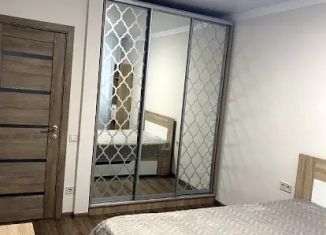 Аренда 2-ком. квартиры, 48 м2, Барнаул, улица Юрина, 202В, Ленинский район