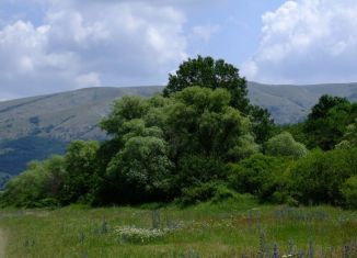 Продажа участка, 600 сот., поселок городского типа Зуя, площадь Ленина