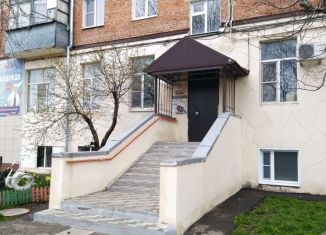 Продам 3-комнатную квартиру, 55 м2, Тихорецк, улица Меньшикова, 43