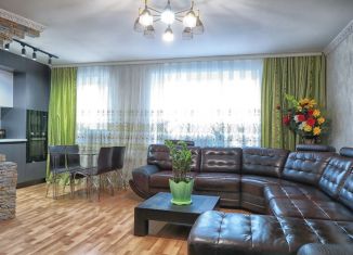 Продается четырехкомнатная квартира, 85 м2, Бугульма, Советская улица, 81