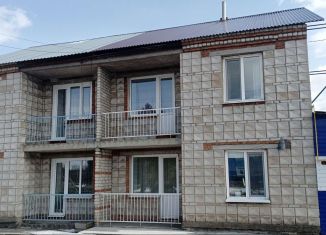 Продается 4-комнатная квартира, 140 м2, село Кожевниково, улица Гагарина