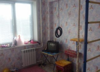 Продаю 4-комнатную квартиру, 58 м2, деревня Каменка, Лесная улица