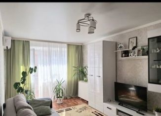 Продам 2-комнатную квартиру, 45 м2, Каменск-Шахтинский, переулок Крупской, 71