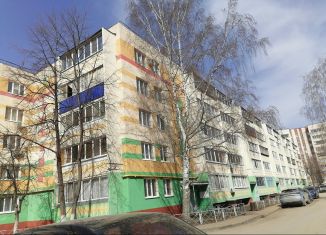 Продается 2-ком. квартира, 53.6 м2, Альметьевск, проспект Строителей, 43А