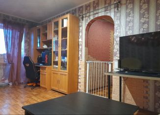 Продаю трехкомнатную квартиру, 52.1 м2, Мурманская область, улица Капитана Орликовой, 34