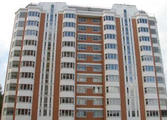 Продаю двухкомнатную квартиру, 64 м2, деревня Брёхово, микрорайон Школьный, к14