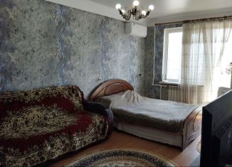 Сдается в аренду 1-комнатная квартира, 46 м2, Дагестан, проспект Гамидова